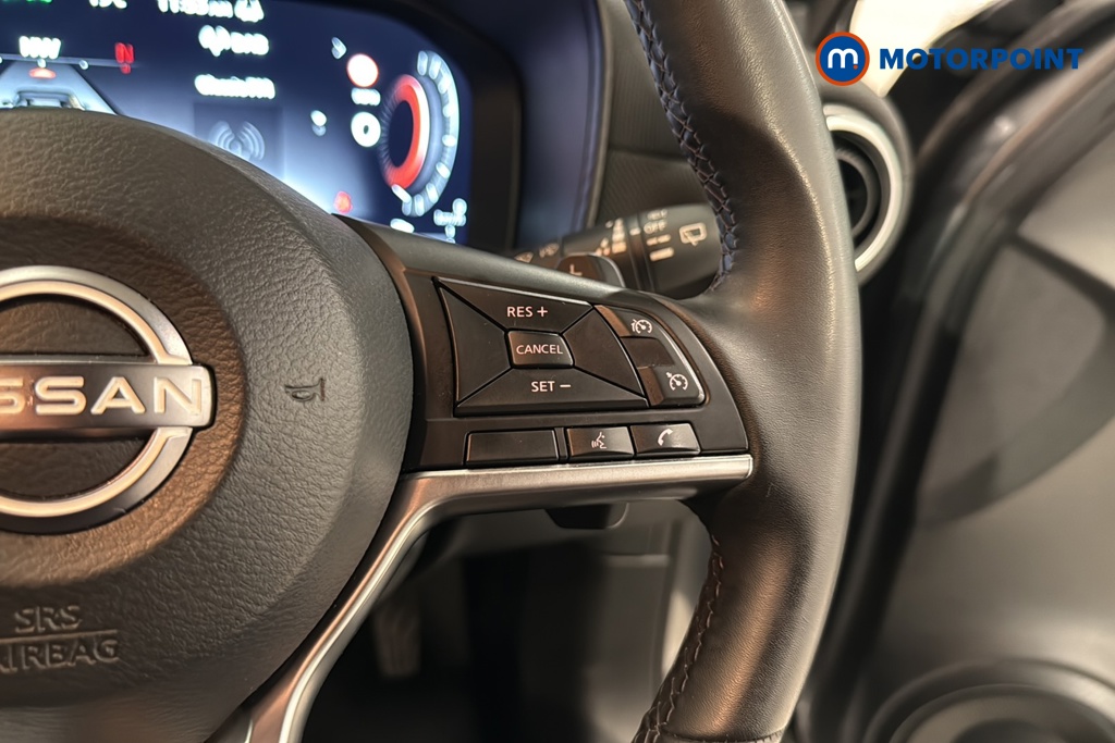 Nissan Juke N-Connecta Automatic Petrol SUV - Stock Number (1642452) - 3rd supplementary image