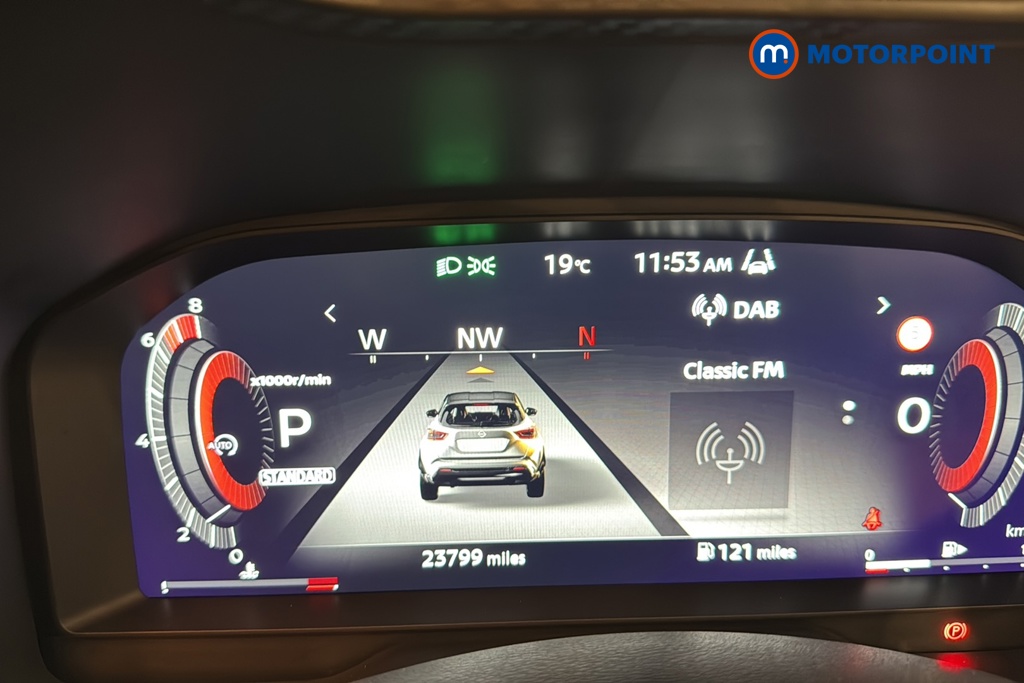 Nissan Juke N-Connecta Automatic Petrol SUV - Stock Number (1642452) - 7th supplementary image