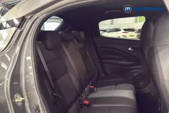 Nissan Juke N-Connecta Automatic Petrol SUV - Stock Number (1642452) - 25th supplementary image