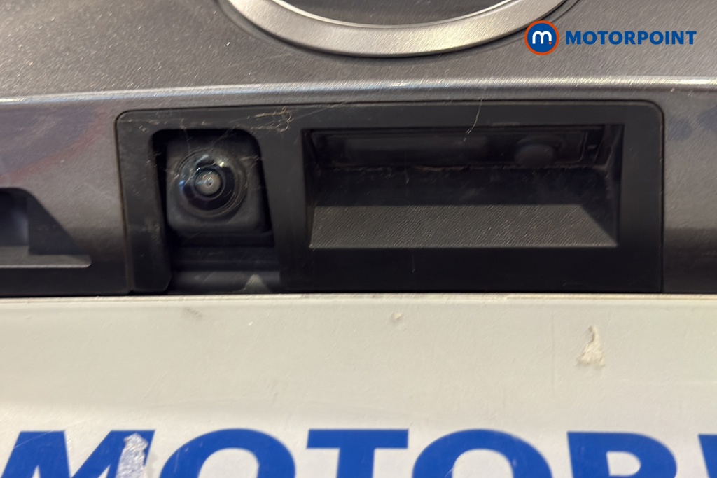 Nissan Juke N-Connecta Automatic Petrol SUV - Stock Number (1642452) - 37th supplementary image