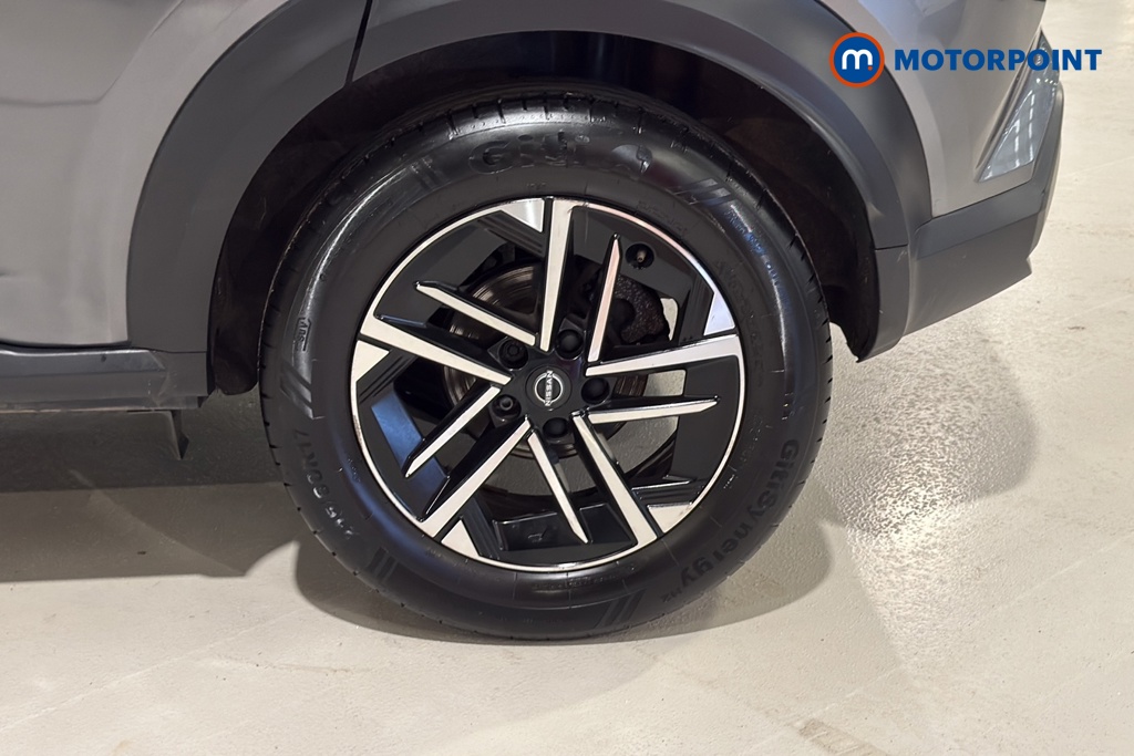 Nissan Juke N-Connecta Automatic Petrol SUV - Stock Number (1642452) - 45th supplementary image
