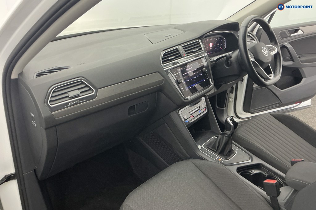 Volkswagen Tiguan Allspace Life Manual Petrol SUV - Stock Number (1647400) - 9th supplementary image