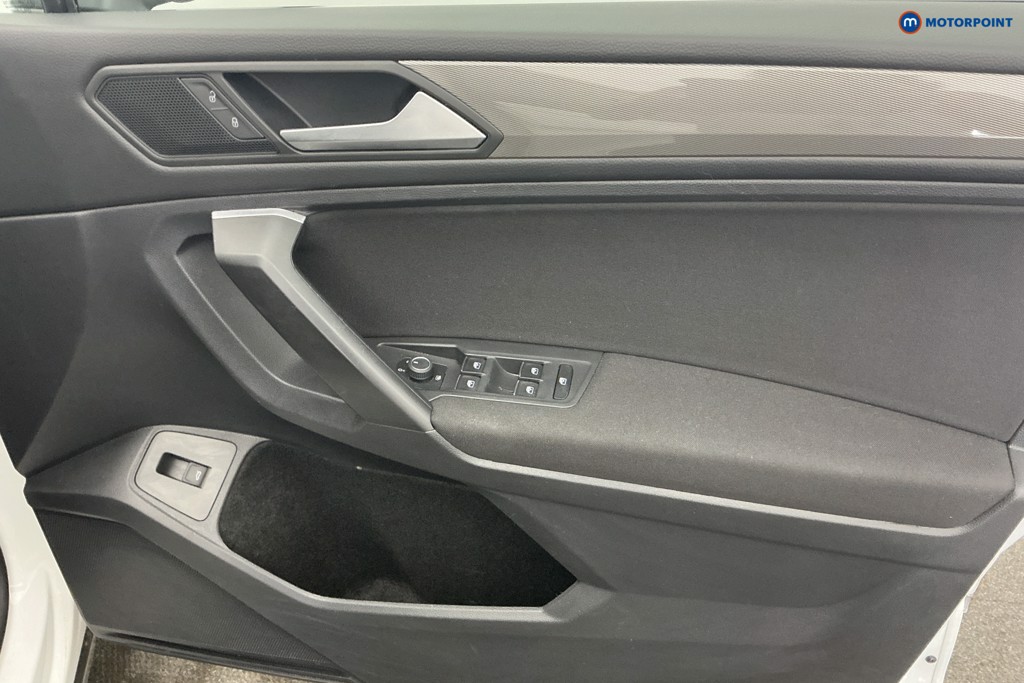 Volkswagen Tiguan Allspace Life Manual Petrol SUV - Stock Number (1647400) - 23rd supplementary image