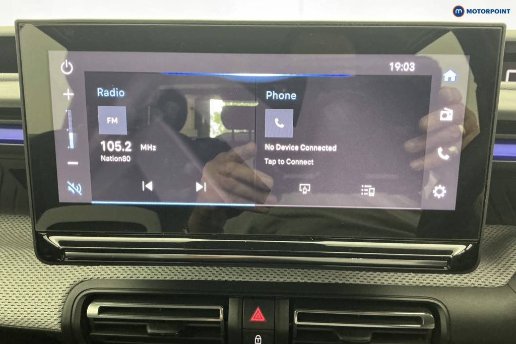 Citroen C3 Plus Automatic Electric Hatchback - Stock Number (1649266) - 2nd supplementary image