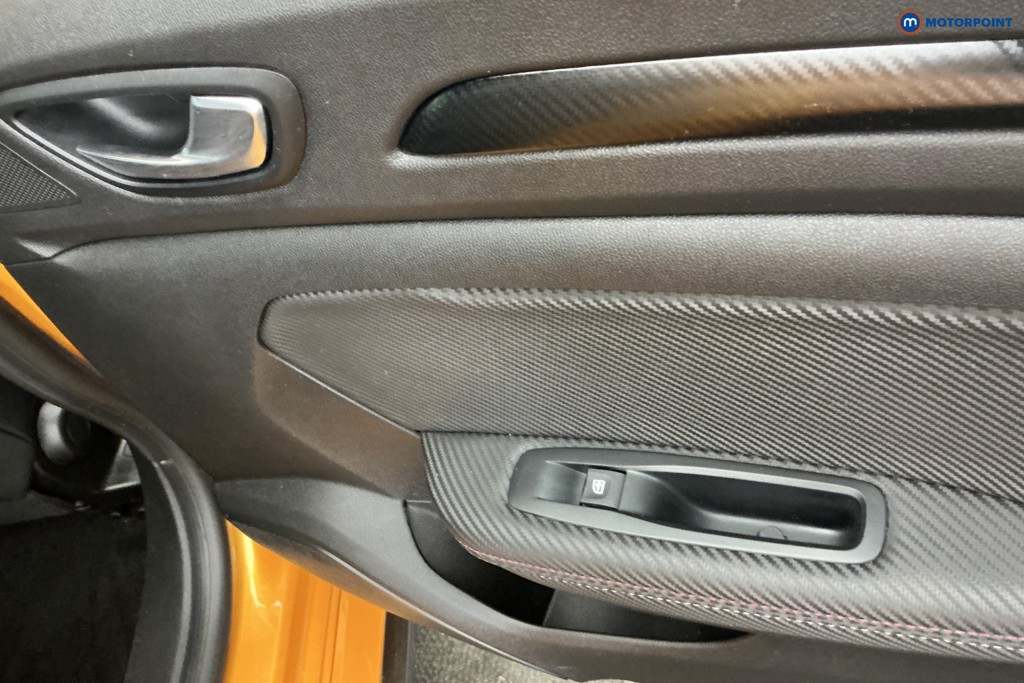 Renault Megane R.S. 1.8 300 5Dr Auto Automatic Petrol Hatchback - Stock Number (1653593) - 29th supplementary image