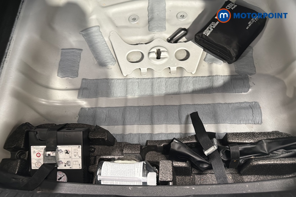Audi A3 S Line Manual Petrol Saloon - Stock Number (1654904) - 33rd supplementary image