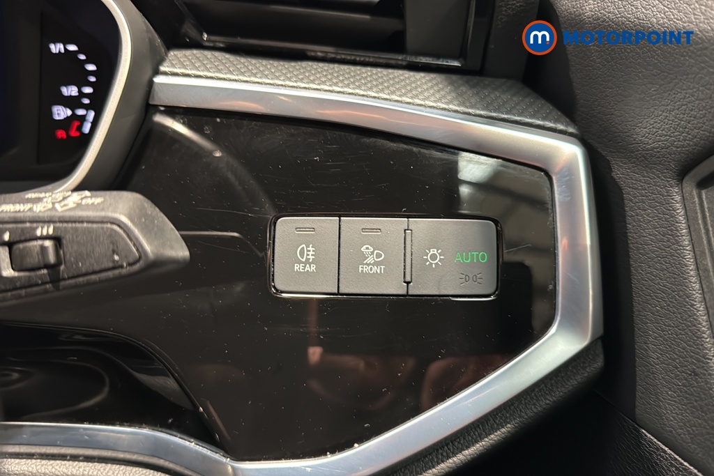 Audi Q3 S Line Automatic Petrol SUV - Stock Number (1654963) - 11th supplementary image