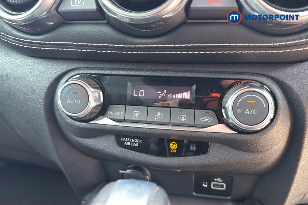 Nissan Juke N-Connecta Automatic Petrol-Electric Hybrid SUV - Stock Number (1611952) - 12th supplementary image