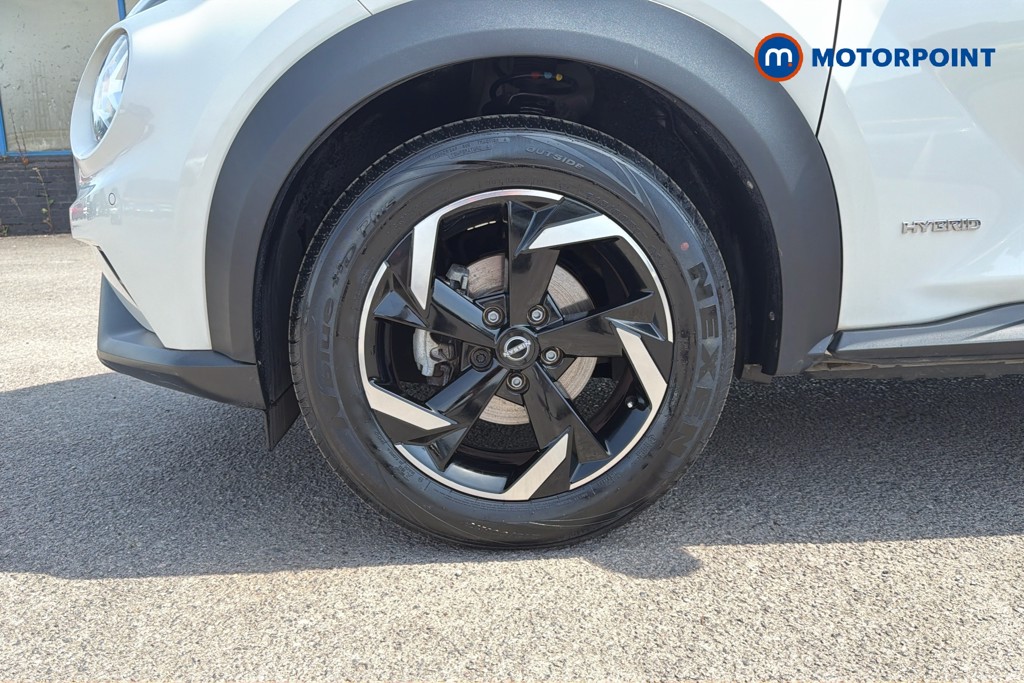 Nissan Juke N-Connecta Automatic Petrol-Electric Hybrid SUV - Stock Number (1611952) - 47th supplementary image