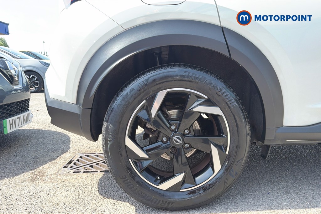 Nissan Juke N-Connecta Automatic Petrol-Electric Hybrid SUV - Stock Number (1611952) - 49th supplementary image