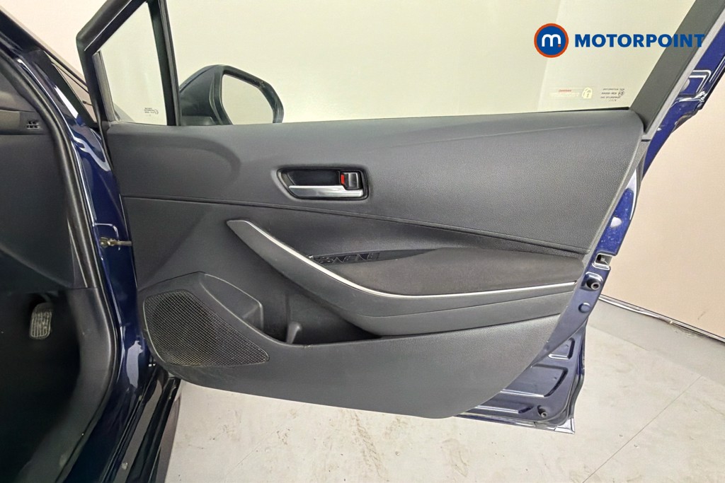 Toyota Corolla Icon Automatic Petrol-Electric Hybrid Hatchback - Stock Number (1624117) - 19th supplementary image