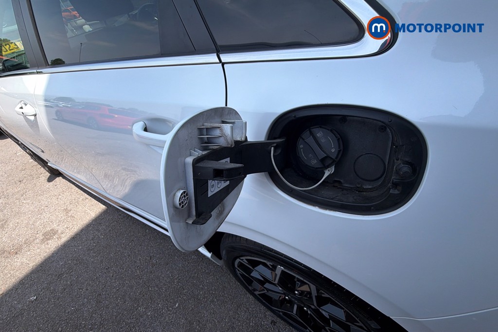 KIA Ceed Gt-Line Manual Petrol Hatchback - Stock Number (1631451) - 41st supplementary image