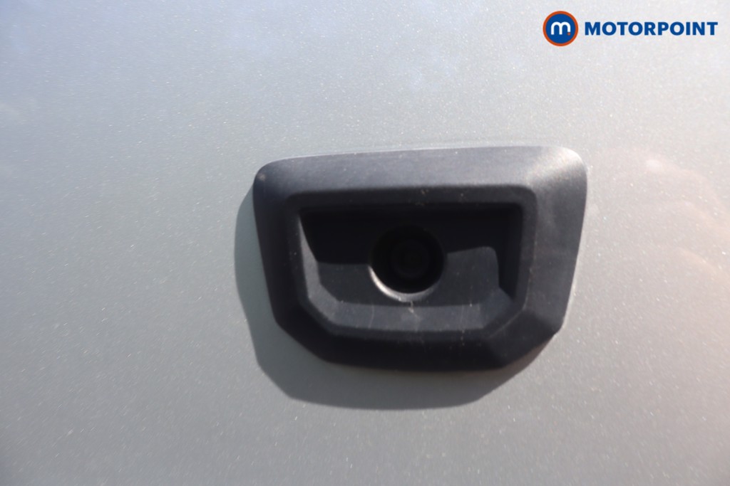 Ford Transit Limited Automatic Diesel Medium Roof Van - Stock Number (1632796) - 7th supplementary image
