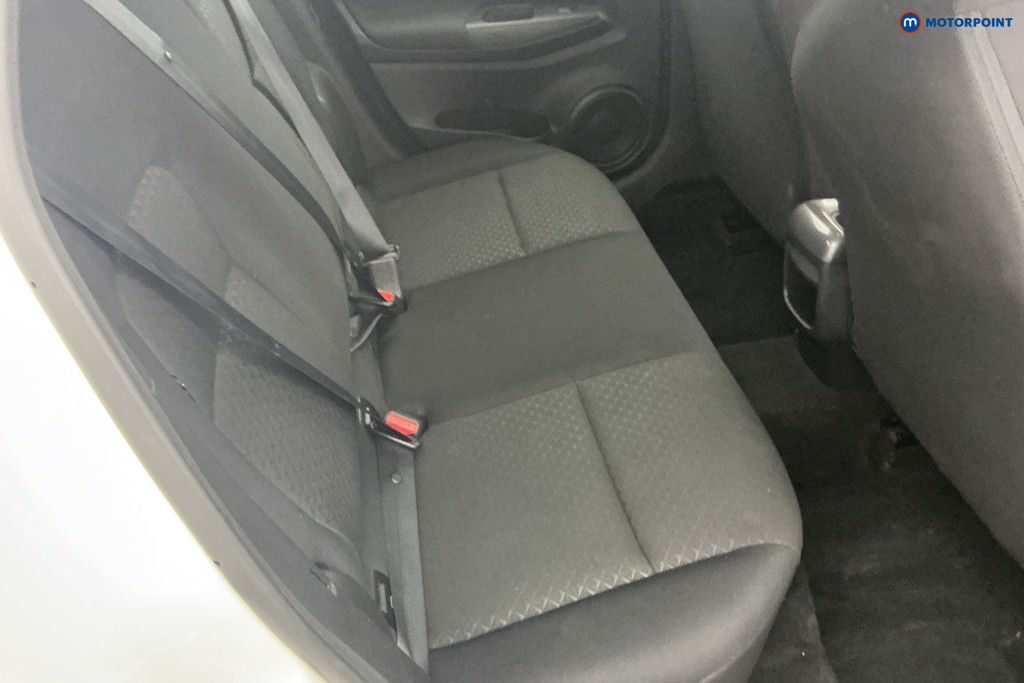 Nissan Juke Acenta Manual Petrol SUV - Stock Number (1635146) - 4th supplementary image