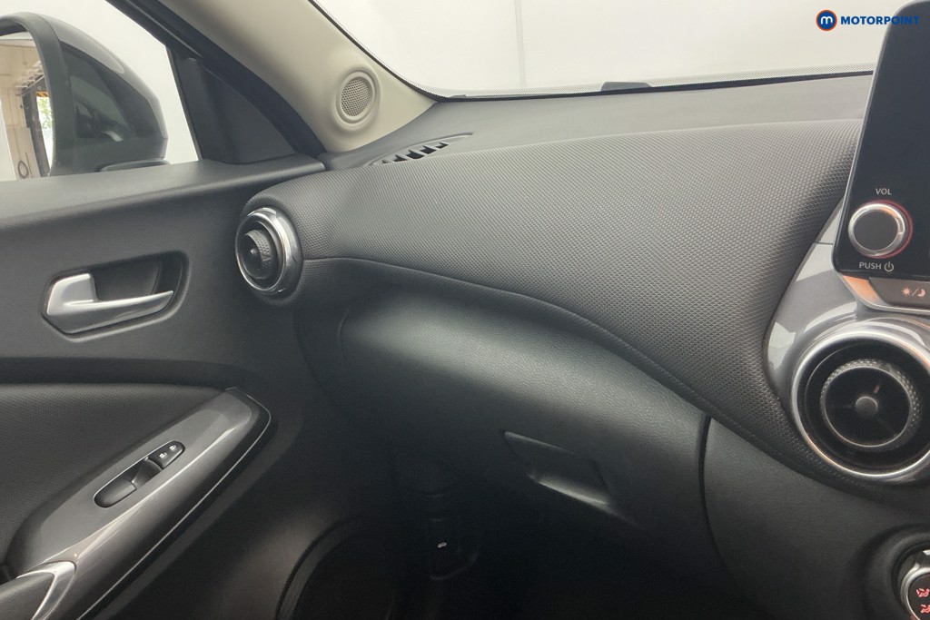 Nissan Juke Acenta Manual Petrol SUV - Stock Number (1635146) - 19th supplementary image