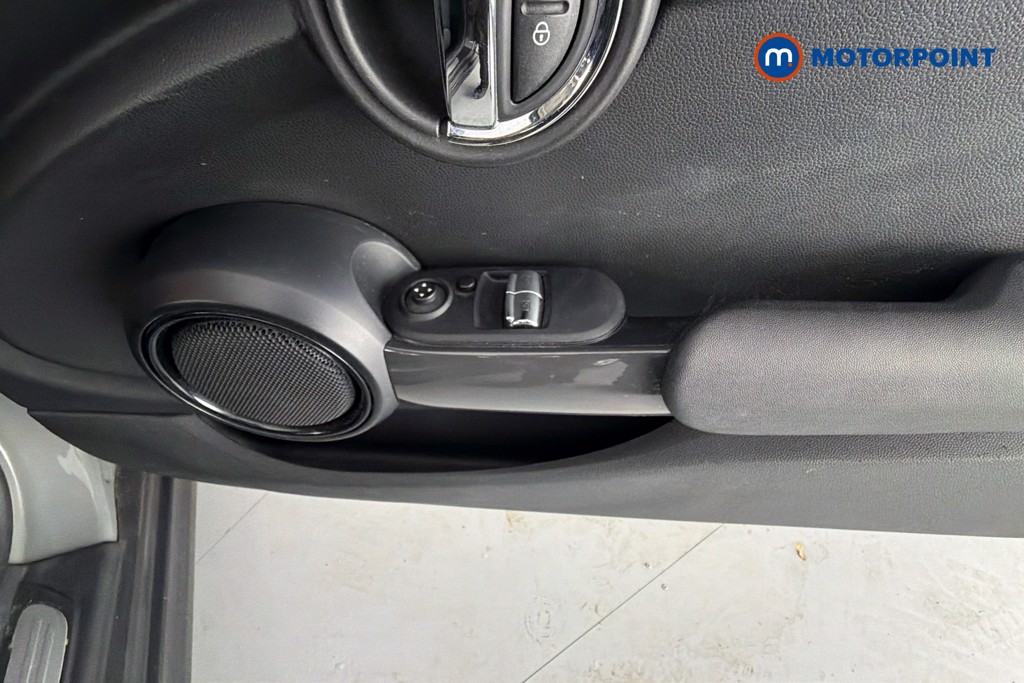 Mini Hatchback Cooper Manual Petrol Hatchback - Stock Number (1638154) - 20th supplementary image