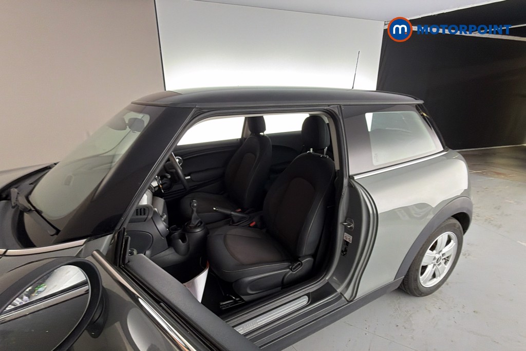 Mini Hatchback Cooper Manual Petrol Hatchback - Stock Number (1638154) - 22nd supplementary image