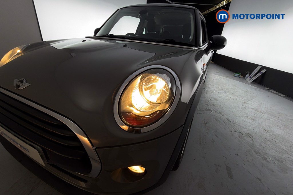 Mini Hatchback Cooper Manual Petrol Hatchback - Stock Number (1638154) - 44th supplementary image