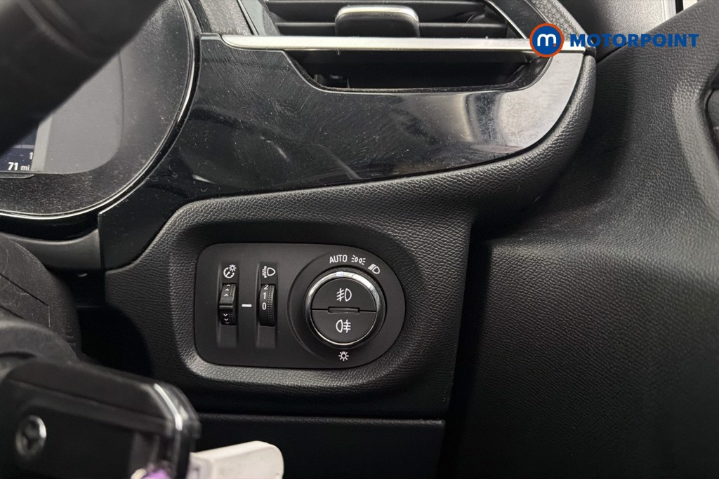 Vauxhall Corsa Elite Manual Petrol Hatchback - Stock Number (1638818) - 18th supplementary image