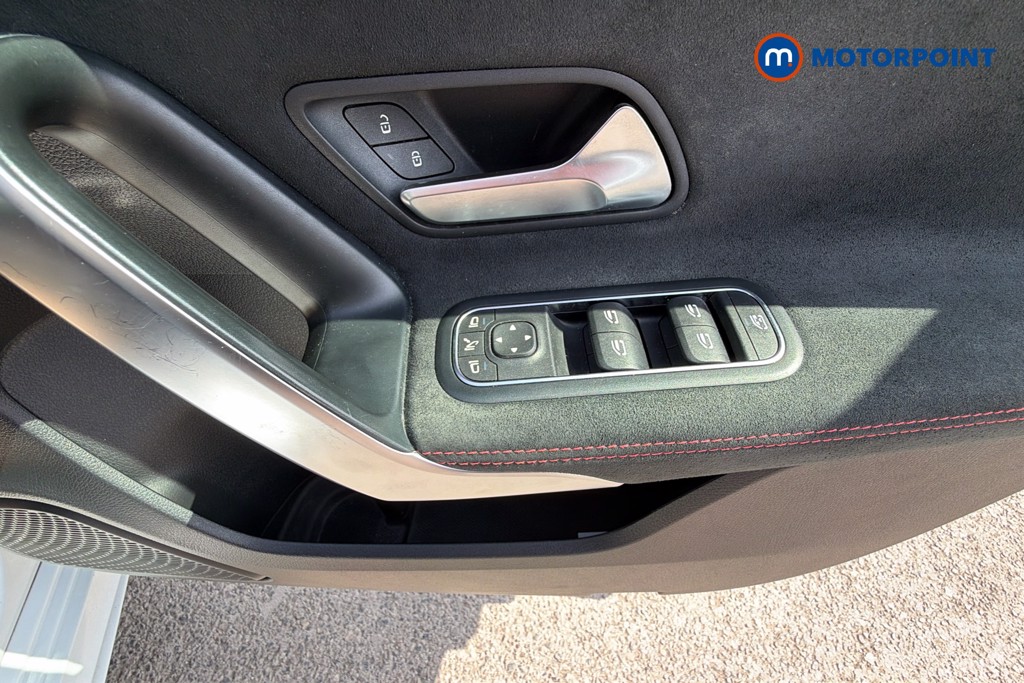 Mercedes-Benz A Class Amg Line Manual Petrol Hatchback - Stock Number (1640801) - 20th supplementary image