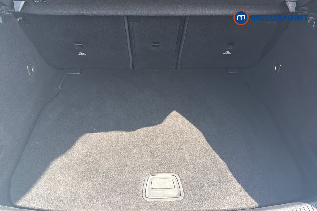 Mercedes-Benz A Class Amg Line Manual Petrol Hatchback - Stock Number (1640801) - 33rd supplementary image