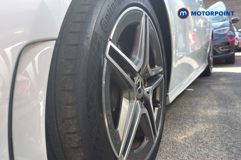 Mercedes-Benz A Class Amg Line Manual Petrol Hatchback - Stock Number (1640801) - 47th supplementary image
