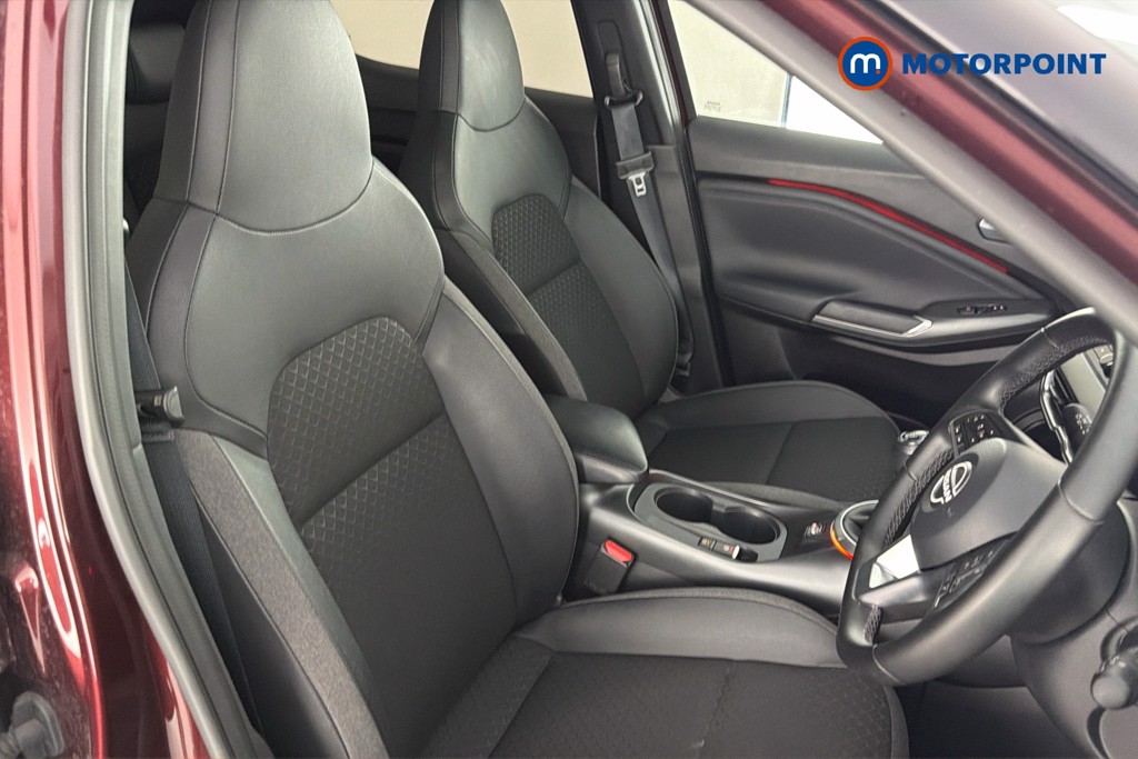 Nissan Juke N-Connecta Manual Petrol SUV - Stock Number (1642473) - 22nd supplementary image