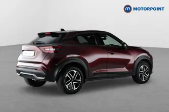 Nissan Juke N-Connecta Manual Petrol SUV - Stock Number (1642473) - Drivers side rear corner