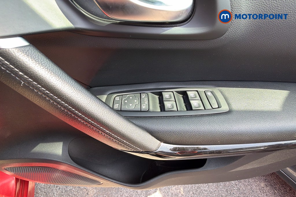 Renault Kadjar Iconic Manual Petrol SUV - Stock Number (1642676) - 20th supplementary image