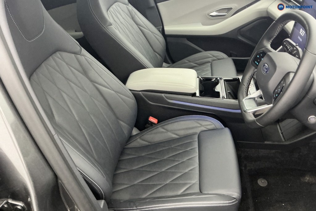 Ford Explorer Premium Automatic Electric SUV - Stock Number (1643682) - 5th supplementary image