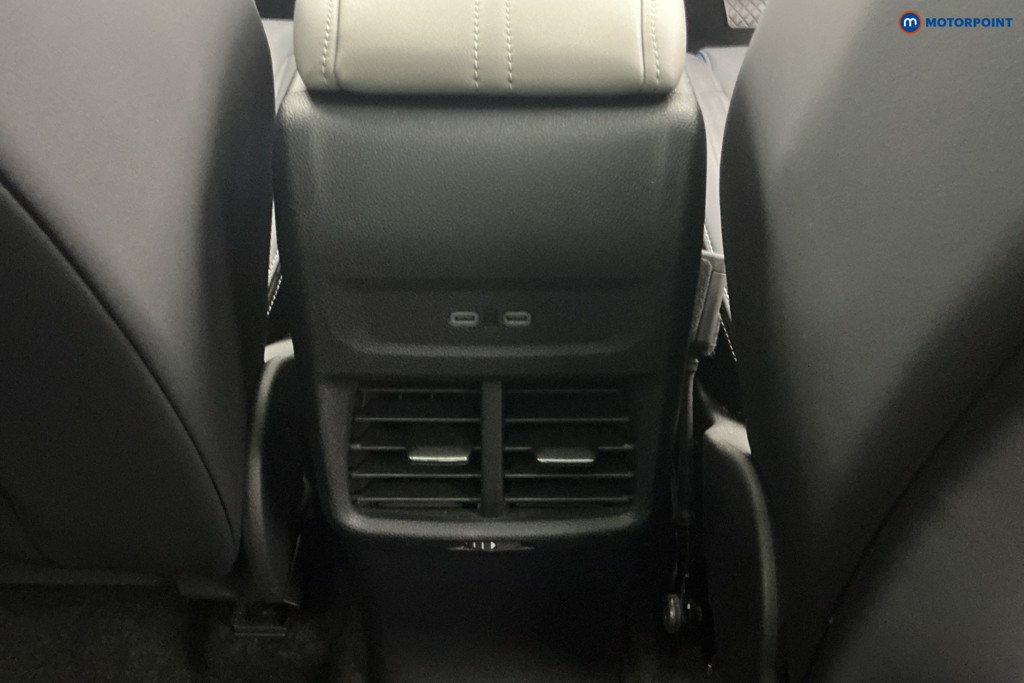 Ford Explorer Premium Automatic Electric SUV - Stock Number (1643682) - 10th supplementary image