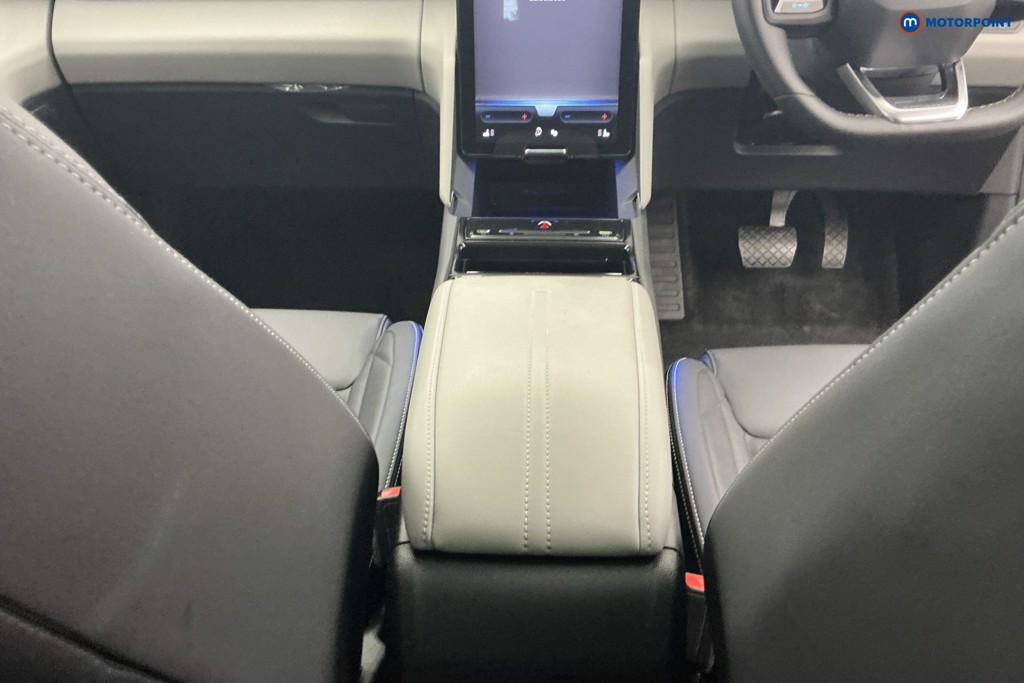 Ford Explorer Premium Automatic Electric SUV - Stock Number (1643682) - 11th supplementary image