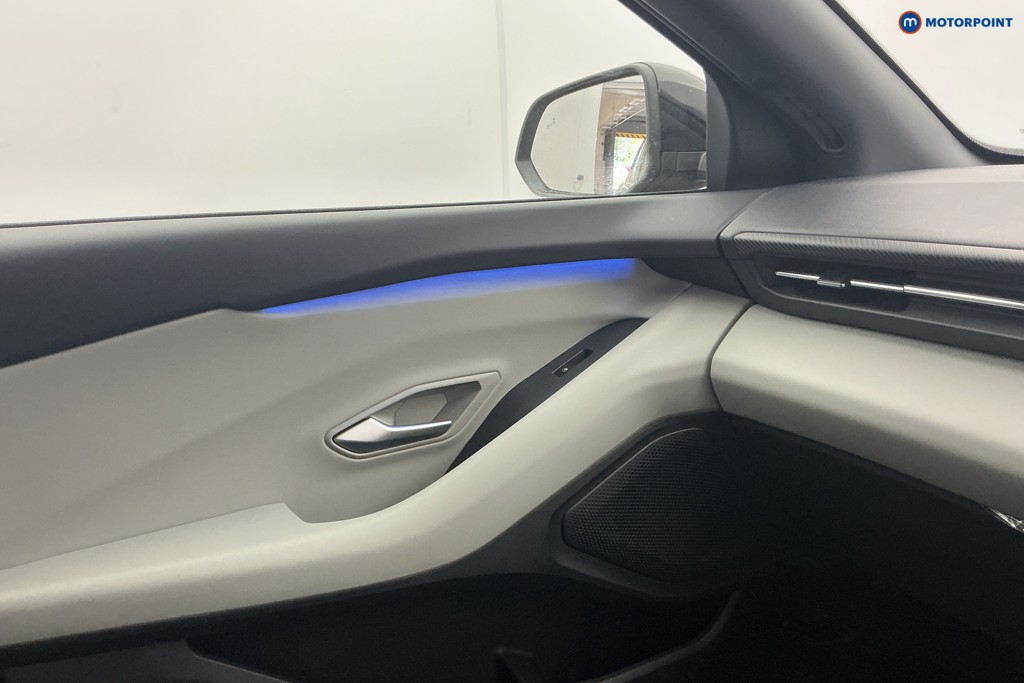 Ford Explorer Premium Automatic Electric SUV - Stock Number (1643682) - 17th supplementary image