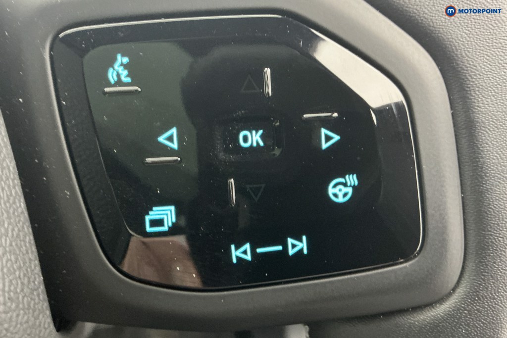 Ford Explorer Premium Automatic Electric SUV - Stock Number (1643682) - 19th supplementary image