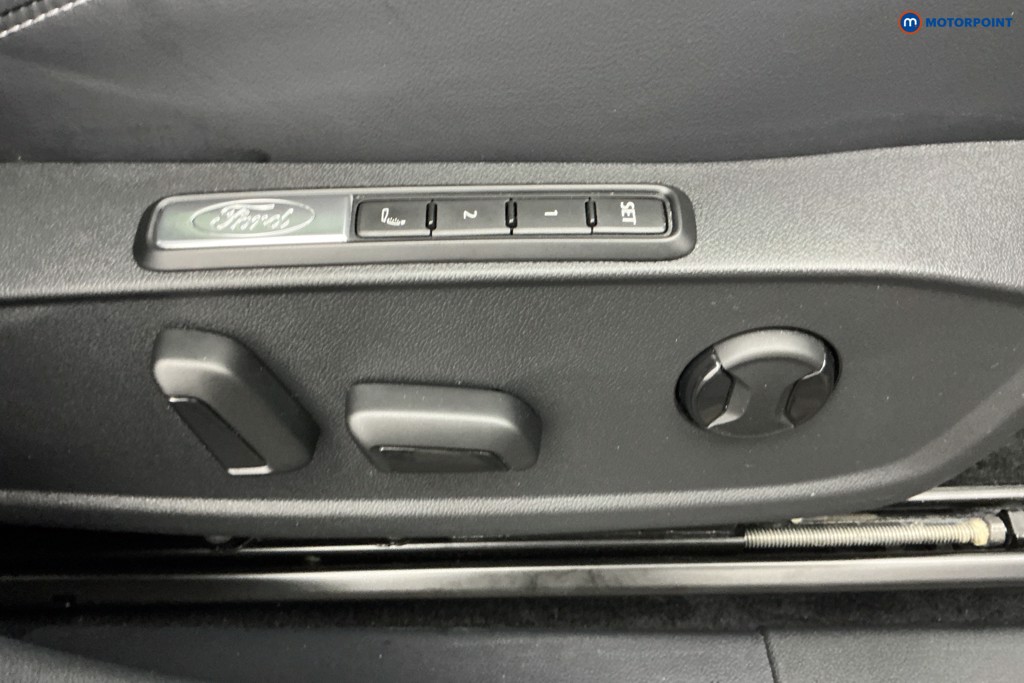 Ford Explorer Premium Automatic Electric SUV - Stock Number (1643682) - 21st supplementary image