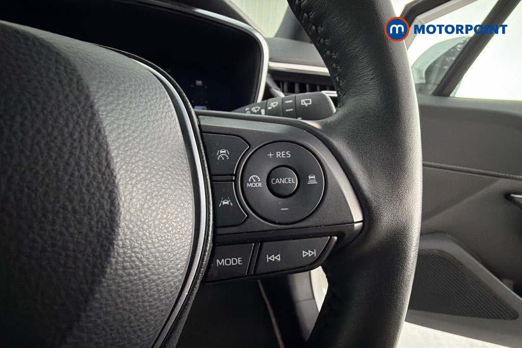 Toyota Corolla Icon Automatic Petrol-Electric Hybrid Estate - Stock Number (1644202) - 4th supplementary image
