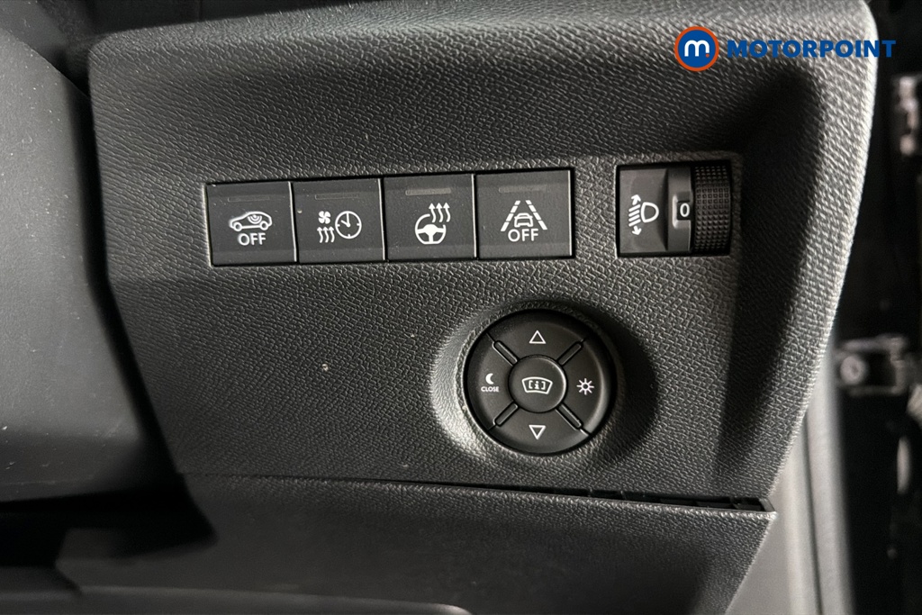Citroen C4 Shine Plus Automatic Electric Hatchback - Stock Number (1644366) - 11th supplementary image