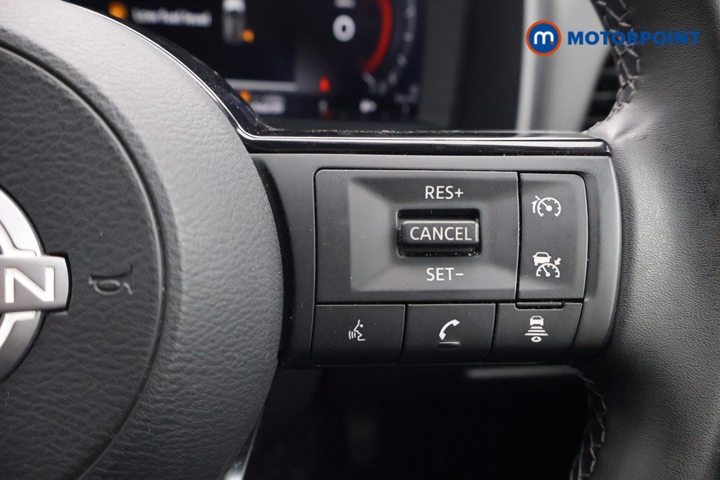Nissan Qashqai N-Connecta Automatic Petrol-Electric Hybrid SUV - Stock Number (1644523) - 3rd supplementary image