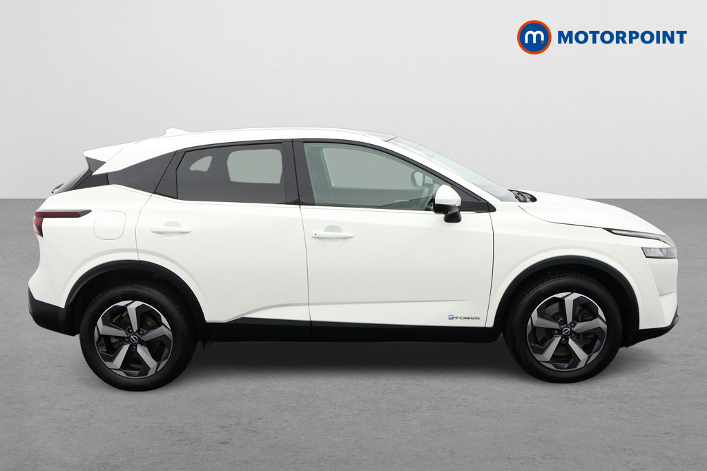 Nissan Qashqai N-Connecta Automatic Petrol-Electric Hybrid SUV - Stock Number (1644523) - Drivers side