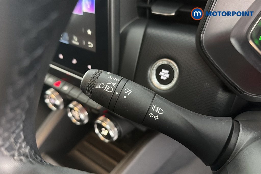 Renault Clio Evolution Manual Petrol Hatchback - Stock Number (1644540) - 5th supplementary image