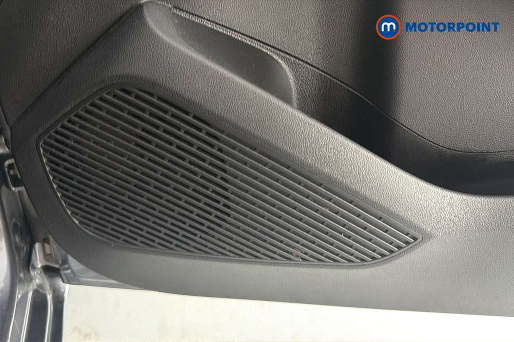Renault Clio Evolution Manual Petrol Hatchback - Stock Number (1644540) - 21st supplementary image