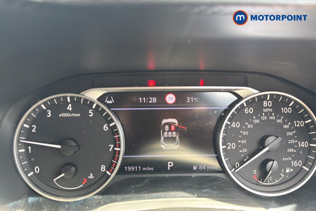 Nissan Juke Acenta Premium Automatic Petrol SUV - Stock Number (1644681) - 8th supplementary image