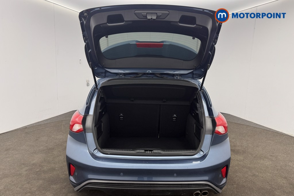 Ford Focus St-Line X Manual Petrol Hatchback - Stock Number (1646106) - 20th supplementary image