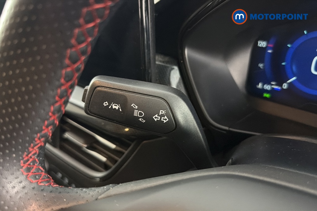 Ford Focus St-Line X Manual Petrol Hatchback - Stock Number (1646166) - 5th supplementary image