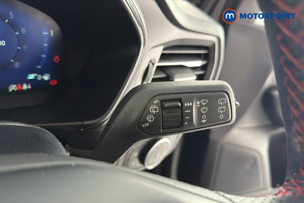 Ford Focus St-Line X Manual Petrol Hatchback - Stock Number (1646166) - 6th supplementary image