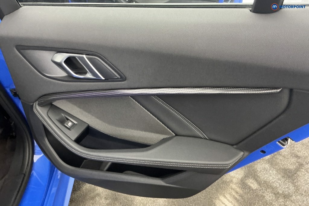 BMW 1 Series M Sport Automatic Diesel Hatchback - Stock Number (1646368) - 25th supplementary image