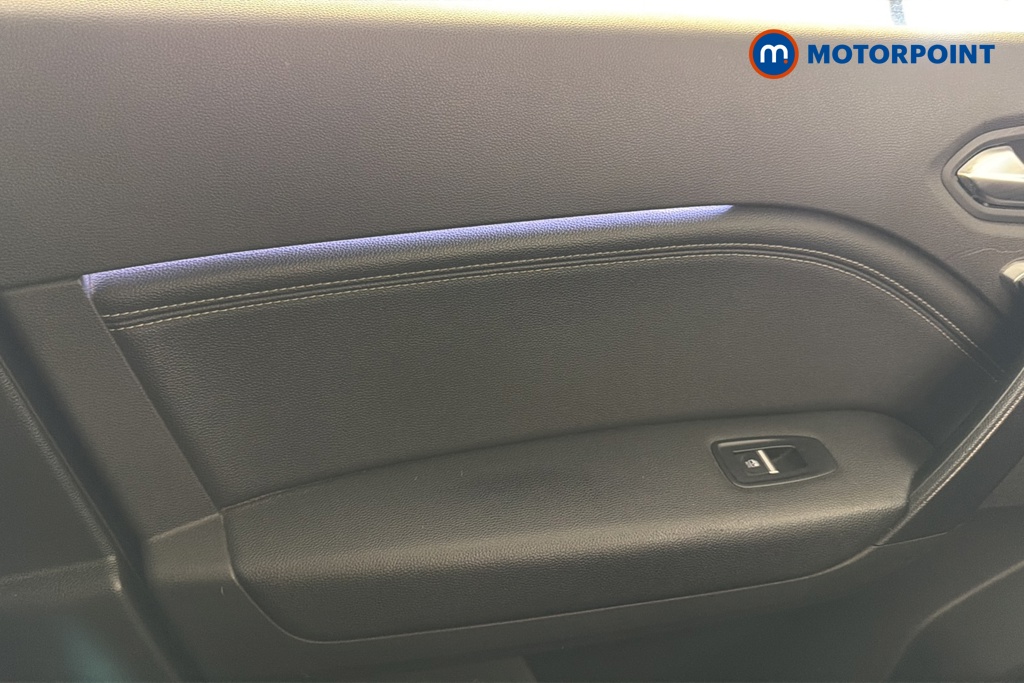 Renault Captur Techno Automatic Petrol-Electric Hybrid SUV - Stock Number (1647267) - 10th supplementary image