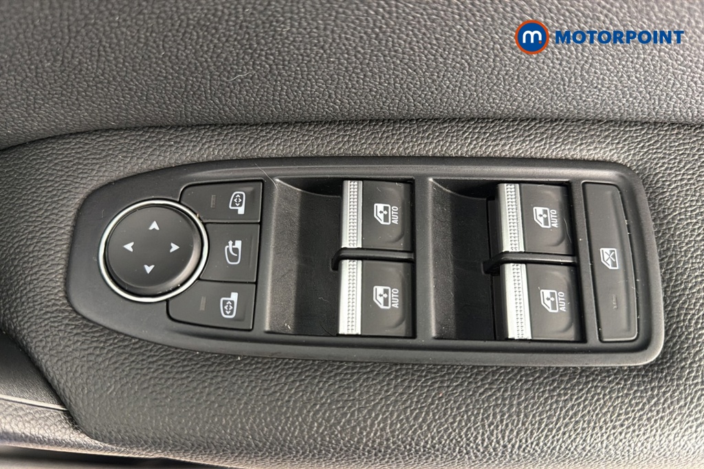 Renault Captur Techno Automatic Petrol-Electric Hybrid SUV - Stock Number (1647267) - 19th supplementary image