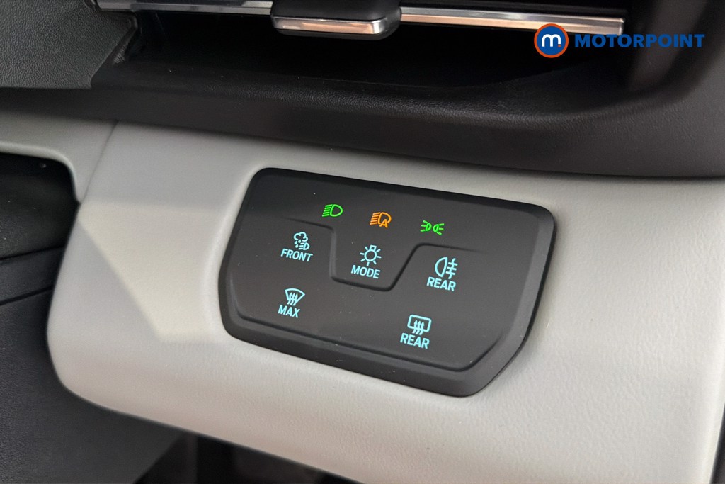 Ford Explorer Premium Automatic Electric SUV - Stock Number (1647636) - 18th supplementary image