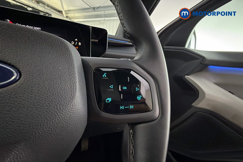 Ford Explorer Premium Automatic Electric SUV - Stock Number (1647641) - 4th supplementary image